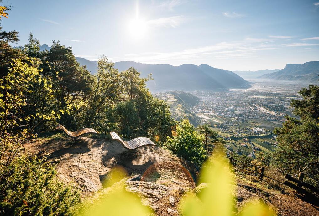 Dorf Tirol von oben