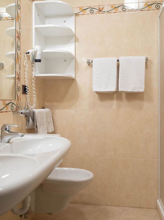 2025-05-hotel-laurin-023komfortdz