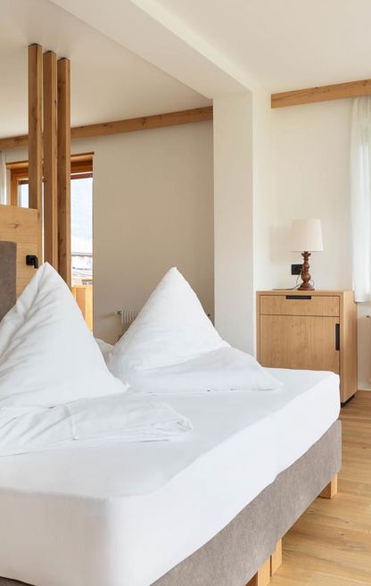 2025-05-hotel-laurin-017sonnensuite