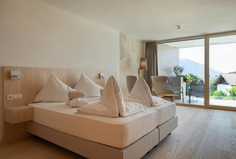 2025-05-hotel-laurin-044lumina